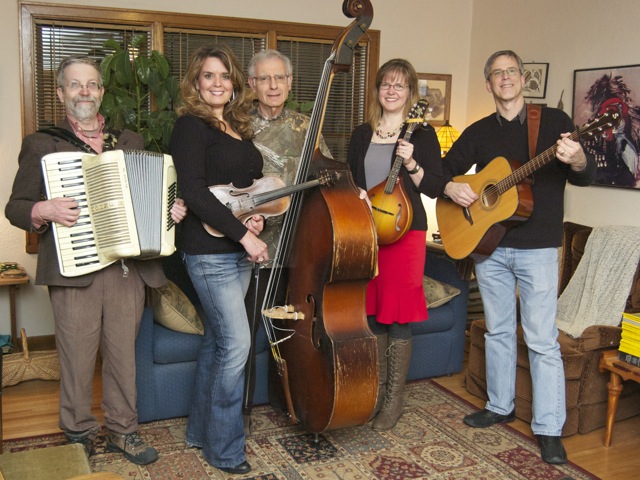 [Photo: Barn Owl Band 2014]